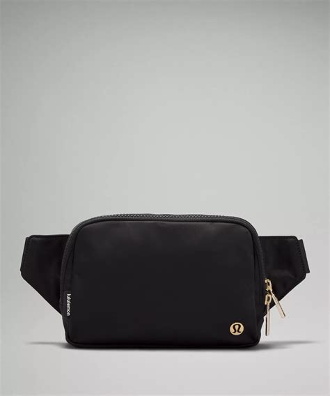 2l lululemon belt bag|lululemon belt bag 2l colors.